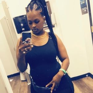 Meet your Posher, Dakila